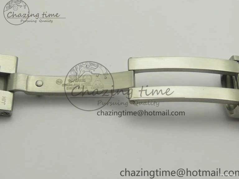 0304 Planet Ocean 600M Co-Axial GMT 43.5mm VSF 1:1 Best Edition Black Dial Orange Markers on SS Bracelet A8605 Super Clone Elegant 8024